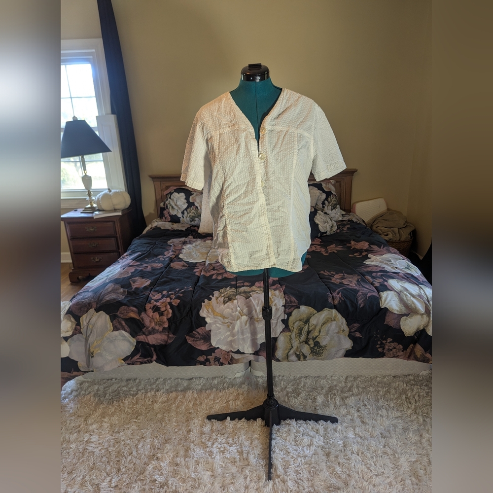 Willow Ridge- White Button Down Top - image 1